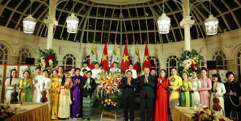 ဓာတ်ပုံ - Việt Nam News