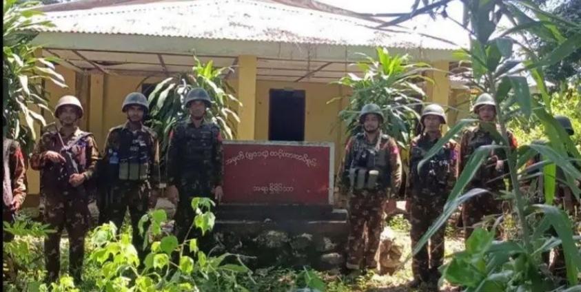 Photo credit - တော်လှန်ရေးတပ်ဖွဲ့
