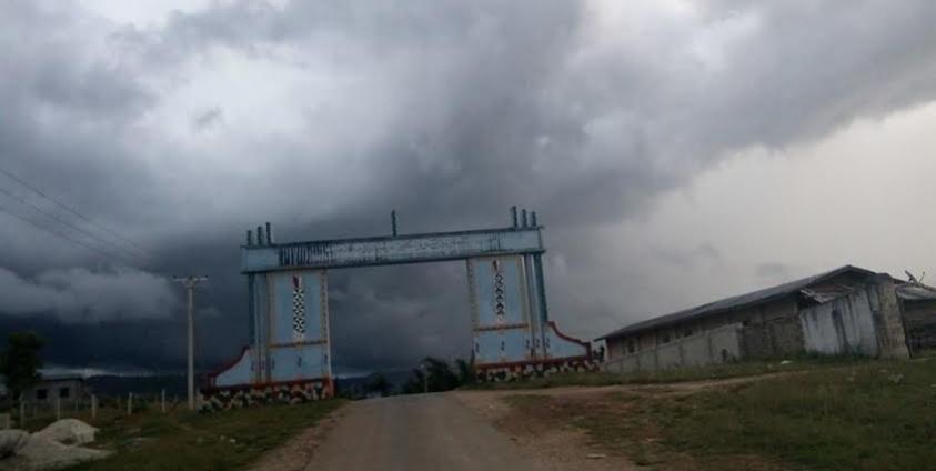  ကောင်းခါးမြို့သစ်(မိုင်းအောင်နိုင်မင်း)