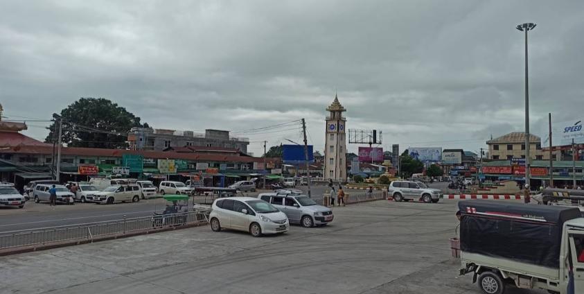 ဓာတ်ပုံ - (ပုံဟောင်း) Greeting from Myanmar လူမှုကွန်ရက်