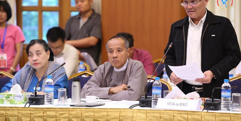 UPDJC အတွင်းရေးမှူးများ အလွတ်သဘောအစည်းအဝေးတွင် ဗိုလ်မှူးကြီးစိုင်းငင်း မိန့်ခွန်းပြောကြားစဉ်(NCA-S EAO)