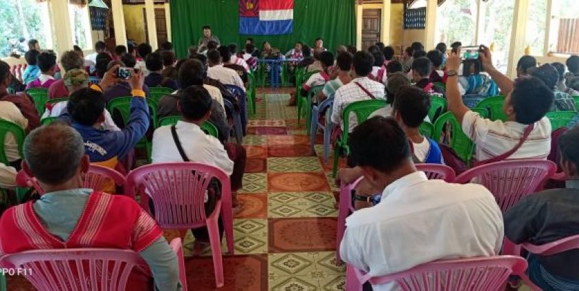ဇန်နဝါရီ ၇ ရက်နေ့တွင် ပြုလုပ်ခဲ့သော ကေအဲန်ယူနှင့် ကျေးရွာအုပ်ချုပ်ရေးမှူးတို့ အစည်းအဝေး (Photo_KNU)