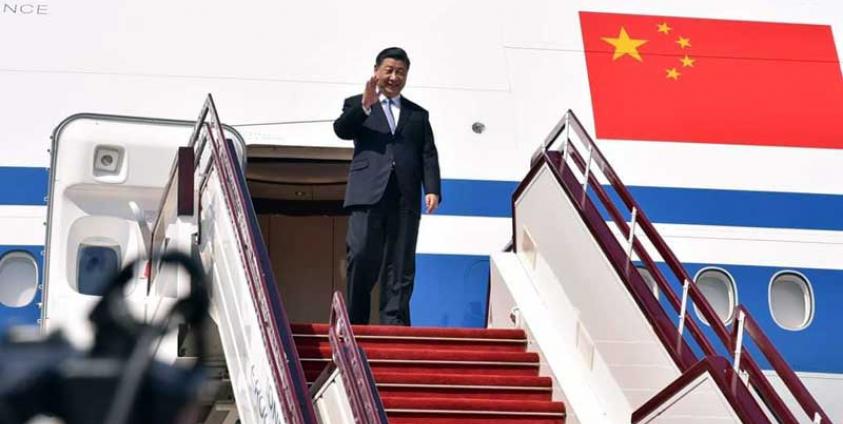 တရုတ်နိုင်ငံသမ္မတ ရှီကျင့်ဖျင် မြန်မာနိုင်ငံ နေပြည်တော်သို့ ရောက်ရှိလာစဉ်။ (ဓာတ်ပုံ- MOI)