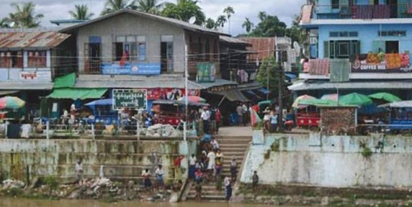 ဟုမ္မလင်းမြို့ကိုတွေ့ရစဉ်(ပုံ - မြအိုးစည်)