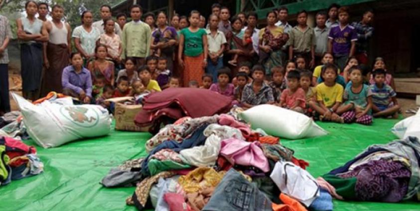 မီးဇာကျေးရွာမှာ တိုက်ပွဲရှောင်နေရာမှ သီးကီးရ်ရွာသို့ ရွေ့ပြောင်းသွားသည့် ကင်းတလင်းက ဒေသခံများ (Kyaw Aung Khumi -fb)