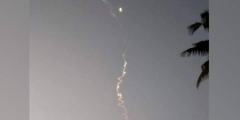 တရုတ်အာကာသယာဉ်အပိုင်းအစများ ဇန်နဝါရီ ၂၆ ရက်က ရခိုင်ပင်လယ်ပြင်သို့ ပေါက်ကွဲသံနှင့်အတူကျရောက်ခဲ့စဉ်။