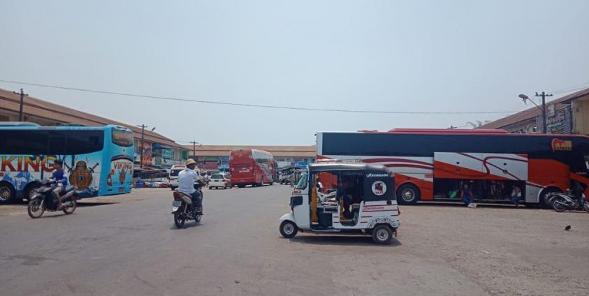 ဓါတ်ပုံ - မော်လမြိုင်အဝေးပြေးယာဉ်ရပ်နားစခန်း