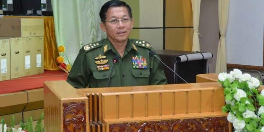 ယခု ဓါတ်ပုံများမှာ နိရဥ္စရာက လက်ခံရရှိခဲ့သော ကာကွယ်ရေး ဦးစီးချူုပ်ရုံးမှ ပေးပို့သော ဓါတ်ပုံများ ဖြစ်ကြပါသည်။