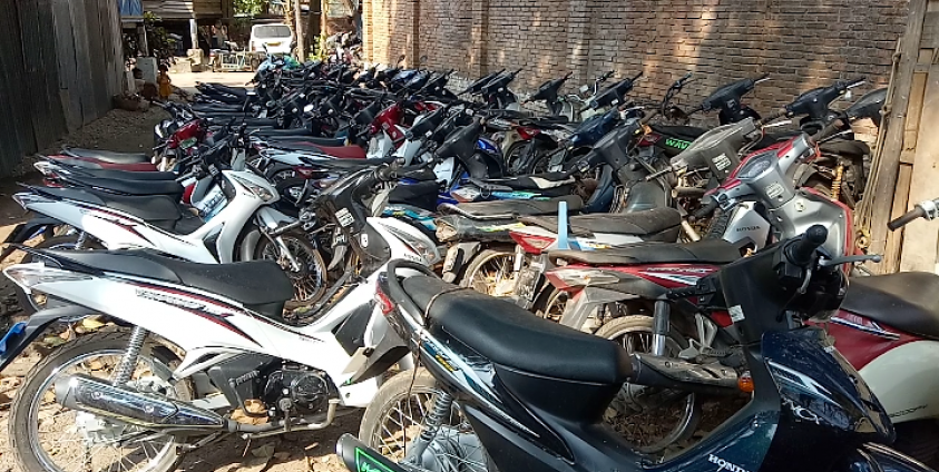 ဖမ်းဆီးခဲ့သော မော်တော်ဆိုင်ကယ်များ(photo: MNA)