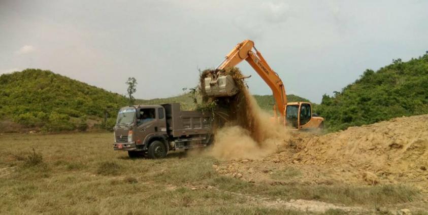  တောင်ချိုင်ဆည်တည်ဆောက်နေခြင်းမြင်ကွင်း