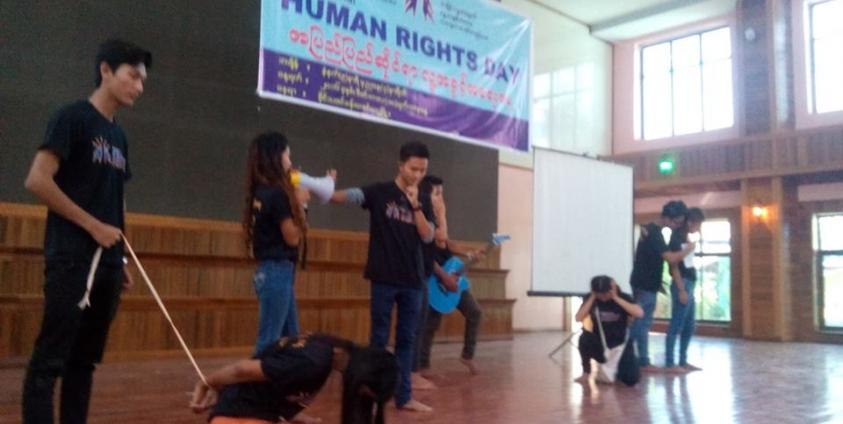 ဓာတ်ပုံ- PFP အဖွဲ့ အမှုဆောင်ဒါရိုက်ဦးစိုးလင်း မိန်းခွန်းပြောကြားနေစဉ်။