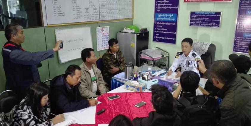 လိုင်စင်မဲ့ without ကားများ ဖမ်းဆီး ခြင်းမရှိကြောင်း အမှတ် ၁၈ ယာဉ်ထိန်းရဲ ဒုတပ်ဖွဲ့ခွဲမှူးရုံး ရဲမှူး မျိုးဇော်အောင်က ဇွန်လ ၁၂ ရက်န့က မီဒီယာ များသို့ပြောနေစဉ်