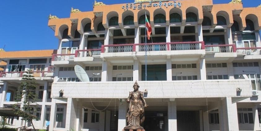 The Arakan state parliament building/ Photo by Narinjara