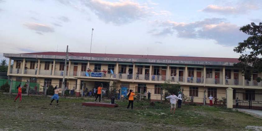 FQ ဝင်နေသူများ၊ ဓါတ်ပုံ – တင်ထွန်းသိန်း