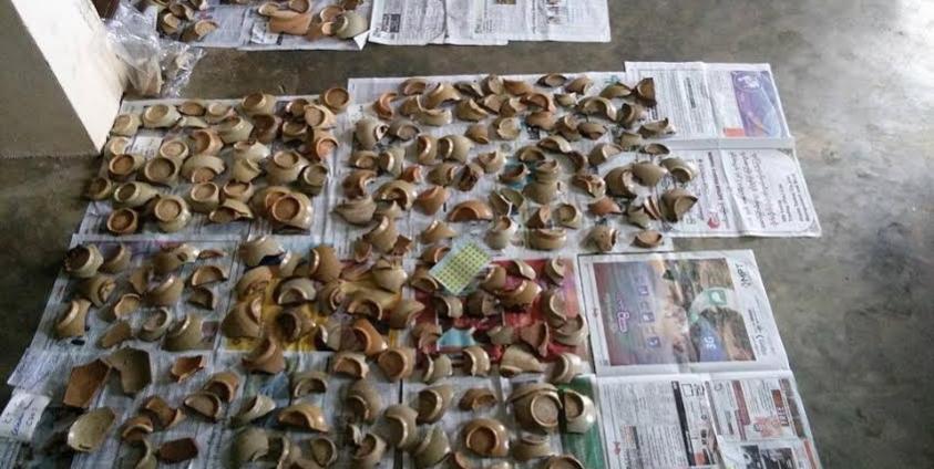  ကော့တာရွာ ဦးလှထွန်း၏ နေအိမ်ခြံဝင်းမှ စဥ့်ထည်ပစ္စည်းများ (ဦးစံဝင်း)