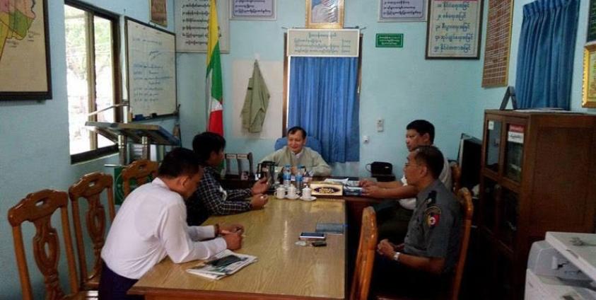 Holding discussion over the planned protest. Photo: Protection for Journalists Committee -Myanmar