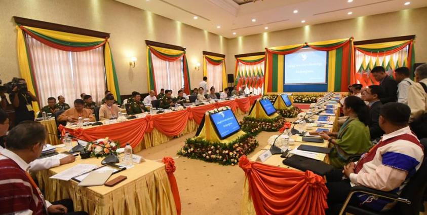 ၁၀+၁၀ ထိပ်သီးအစည်းအဝေး ဒုတိယနေ့မြင်ကွင်း(Myanmar State Counsellor Office)