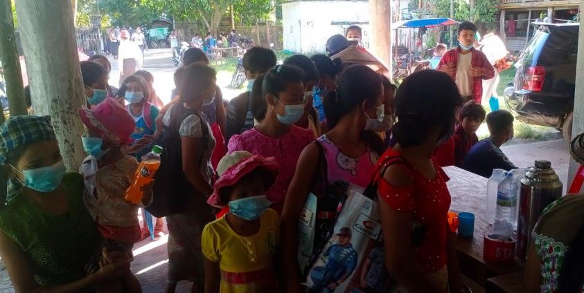 ဓာတ်ပုံ - ကျောက်ဖြူမြို့မှ မူရင်းဓာတ်ပုံရှင်များ