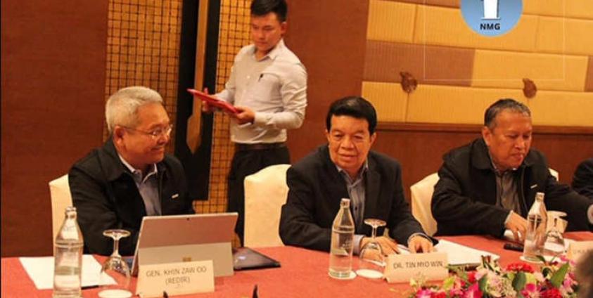 အစိုးရ၏ ကိုယ်စားလှယ် ပည်ထောာင်စု ငြိမ်းချမ်းရေး ညီလာခံ -၂၁ ရာစုပင်လုံ အကြိုပြင်ဆင်ရေး ကော်မတီ ခေါင်းဆောင် ဒေါက်တာတင်မျိုးဝင်း။ (ဓာတ်ပုံ-Hla Maung Shwe facebook)