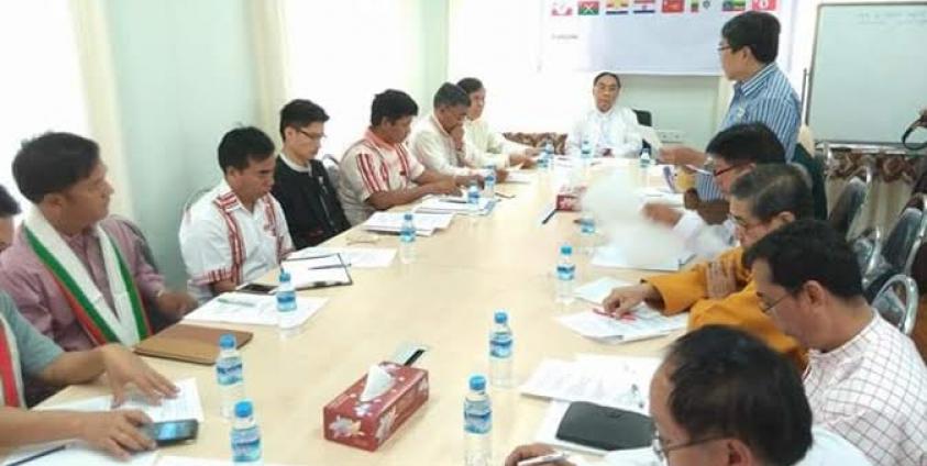 29 Dec 2015-UNA မဟာမိတ်အဖွဲ့ ထိပ်သီးအစည်းအဝေး ပထမနေ့ (UNA)