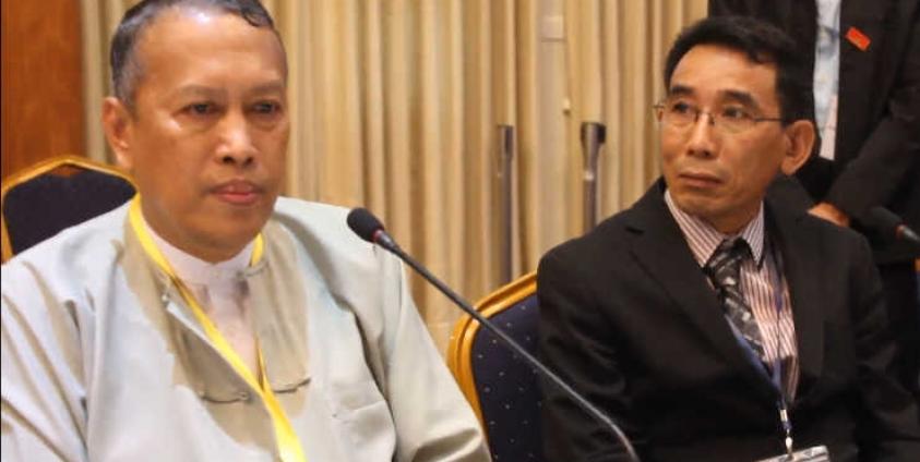 (ဝဲမှယာ) ဦးလှမောင်ရွှေနှင့် ခူဦးရယ်တို့ သတင်းစာရှင်းလင်းပွဲပြုလုပ်စဉ်(MNA)