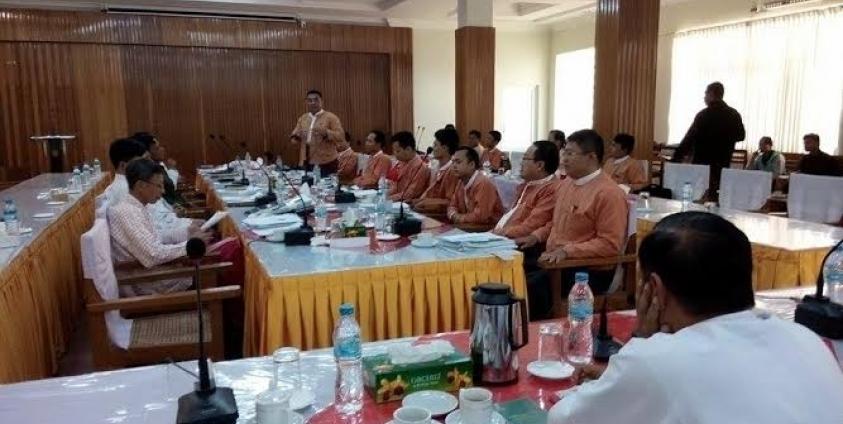 မွန်ပြည်နယ်လွှတ်တော်ဥက္ကဋ္ဌနှင့် ၂၀၁၅ ရွေးကောက်ပွဲ အနိုင်ရကိုယ်စားလှယ်များတွေ့ဆုံပွဲ(MNA)