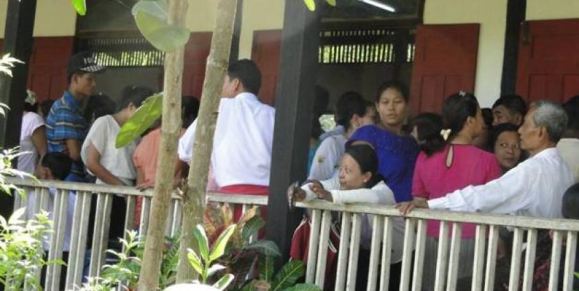 ၂၀၁၅ ရွေးကောက်ပွဲ-သံဖြူဇရပ်မြို့ အောင်သာယာရပ်ကွက် မဲရုံ (MNA)