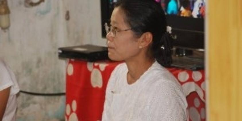 ဓါတ်ပုံ - Nai Ponya Ong Non Htaw