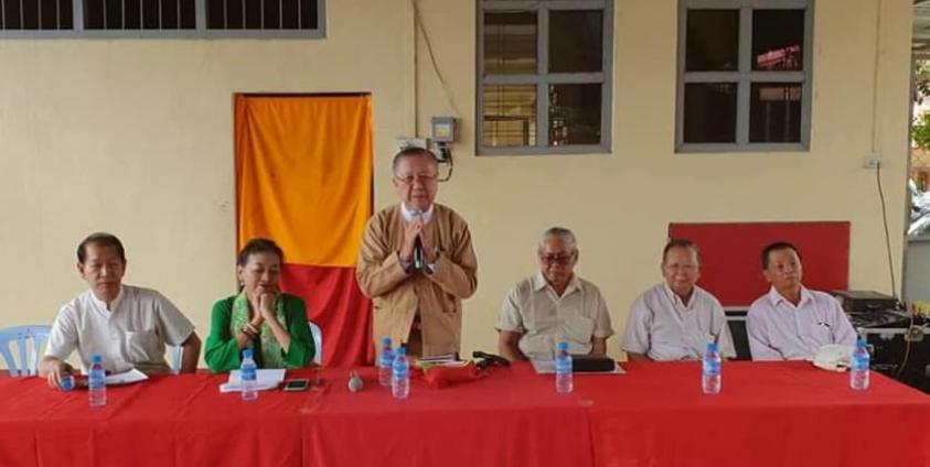 Photo Credit to Sai Lat Mike- ကျိုင်းတုံ ဟော်နန်း ပြန်လည် ဖော်ဆောင်ရေး ကော်မတီဝင်ဖွဲ့စည်းရန်အတွက် သြဂုတ်လ ၃ ရက်နေ့က တွေ့ဆုံဆွေးနွေးမှုပြုလုပ်စဉ်