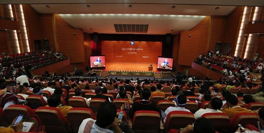 UN Secretary General Ban Ki-moon (C-R) speaks during the Union Peace Conference - 21st century Panglong in Naypyitaw, Myanmar, 31 August 2016. Photo: Hein Htet/EPA