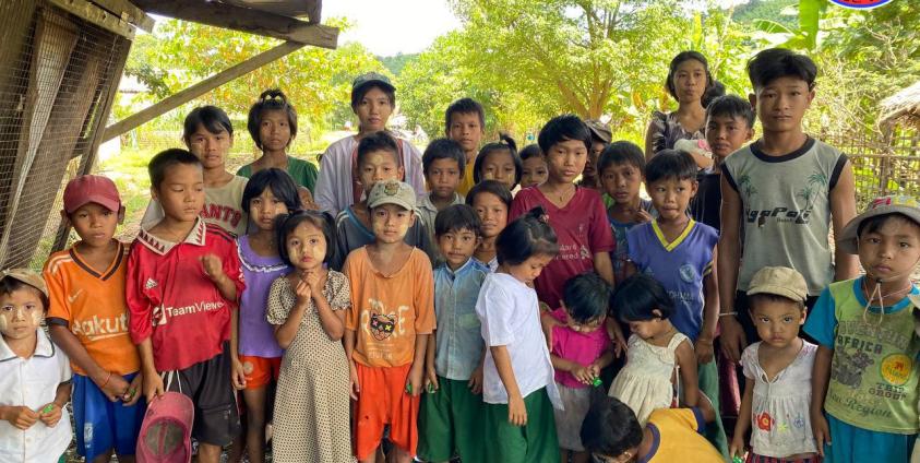 Photo credit - ဂွမြို့နယ်စစ်ဘေးရှောင်ကူညီရေး ပူးပေါင်းအဖွဲ့