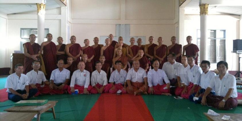 မွန် ၂ ပါတီပေါင်းစည်းရေးမှတ်တမ်းပုံ (IMNA)