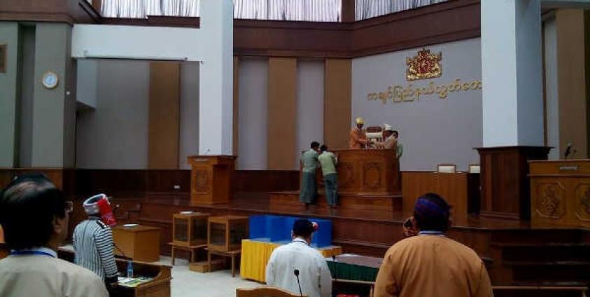 ကချင်ပြည်နယ်လွှတ်တော် ဥက္ကဋ္ဌအဖြစ် ကြံ့ခိုင်ရေးအမတ်ကို လျာထားသော်လည်း မဲခွဲရာတွင် ရှုံးနိမ့်ခဲ့