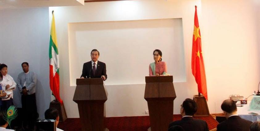 Chinese Foreign Minister Mr Wang Yi, left, and Myanmar's foreign minister Aung San Suu Kyi at a joint press in Nay Pyi Taw on 5 April. Photo: Min Min/Mizzima