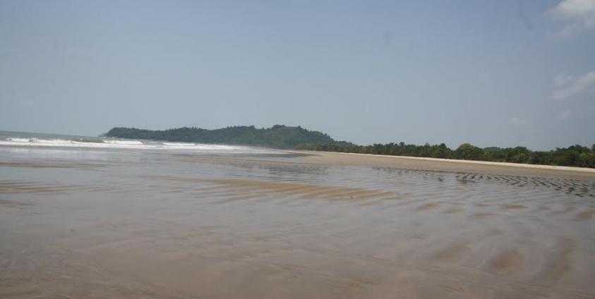 တရုတ်ထောက်ရွာတောင်ဖက်ရှိ ဓမ္မသတ်ကမ်းခြေတစ်နေရာကို တွေ့ရစဉ် (MNA)