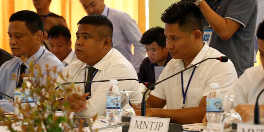 ပုံစာ - ၂၀၁၉ ခုနှစ်၊ စက်တင်ဘာလအတွင်းက မြောက်ပိုင်းမဟာမိတ်အဖွဲ့၊ တပ်မတော်နှင့် NRPC တို့ ကျိုင်းတုံမြို့တွင် တွေ့ဆုံ ဆွေးနွေးကြစဉ်။