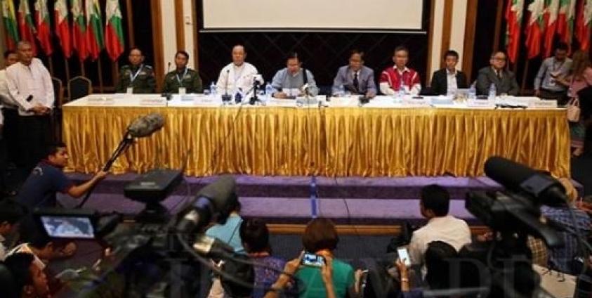 NCA မူကြမ်းလက်မှတ်ရေးထိုးပွဲ ၃၁-၃-၂၀၁၅(Internet)