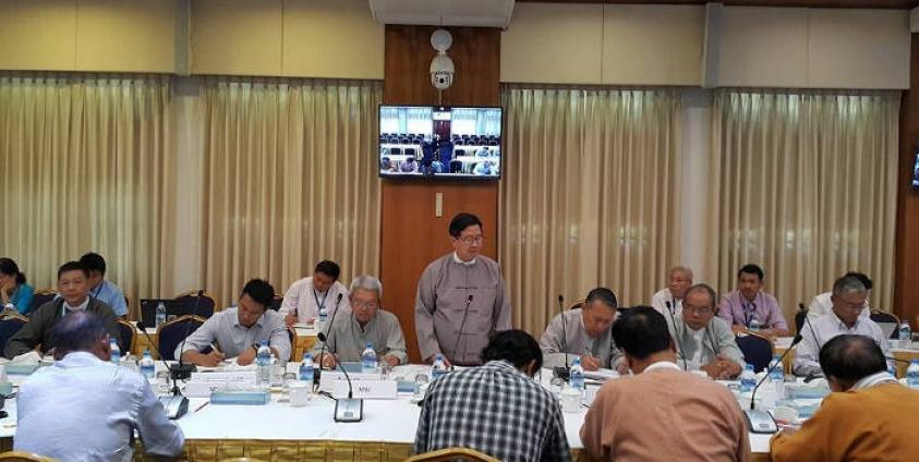 Union Peace-making Working Committee meeting with 8 ethnic groups (photo: MPC)