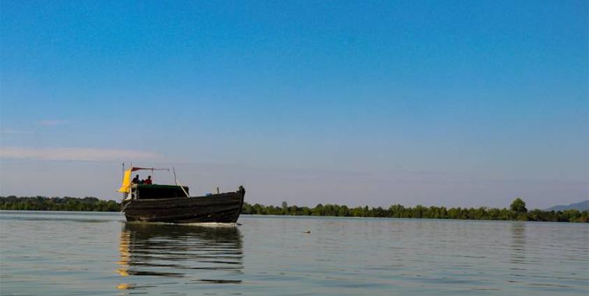 ပုံစာ - အမ်းမြို့နယ်အတွင်းရှိ ရေလမ်းတစ်နေရာအား ၂၀၂၁ ခုနှစ်၊ ဒီဇင်ဘာလအတွင်းက တွေ့ရစဉ်။