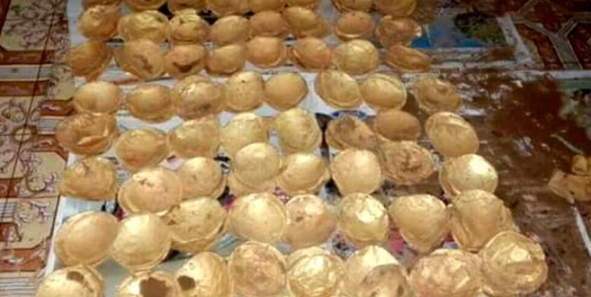 တူးဖော်ရရှိသည့် ရွှေပြားများ(အရှင်ပညာစက္က Facebook)