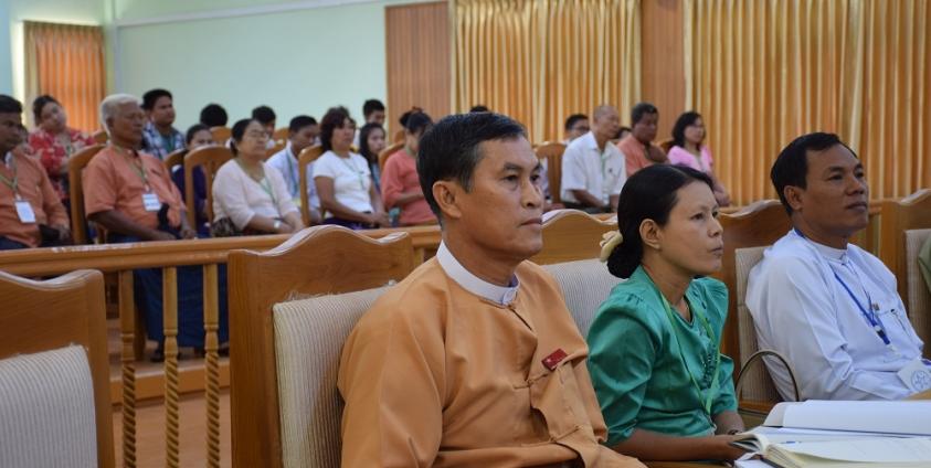 U Min Kyaw Lwin (left) has been nominated to serve as Mon State’s Minister for Construction and Municipal Affairs (photo: MNA)