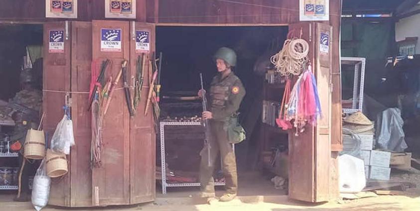Photo by – Khun Zaw Oo VJ/ A soldiers from the Burma Army