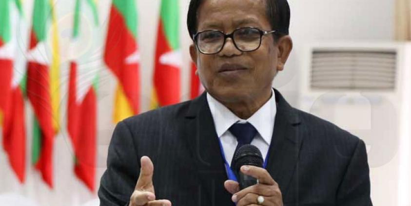 တစ်နိုင်ငံလုံးအပစ်ရပ်ညှိနှိုင်းရေးအဖွဲ့ (NCCT) အဖွဲ့ခေါင်းဆောင် နိုင်ဟံသာကို တွေ့ရစဉ်။ (ဓာတ်ပုံ-မဇ္စျိမ)