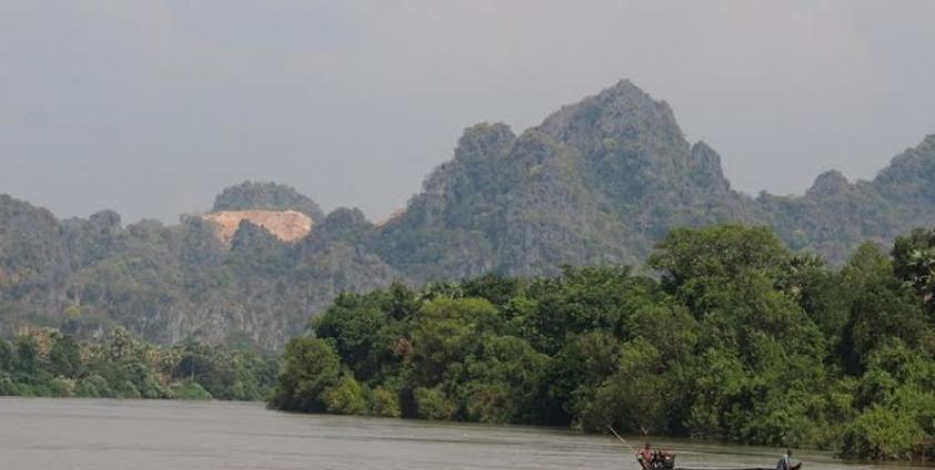 Pyar Taung seen from the Attaran River (IMNA)
