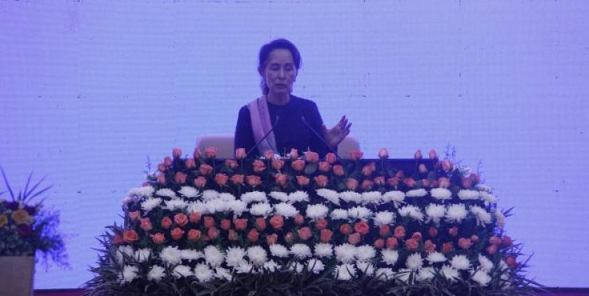State Counselor Daw Aung San Suu Kyi seen at public talk in Mawlamyine