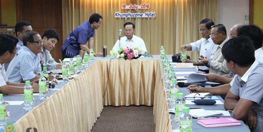 UNFC leaders and DPN members held a meeting on July 19 to prepare for the meeting with government delegates at Khum Phucome Hotel in Chiang Mai. Photo: Phanida