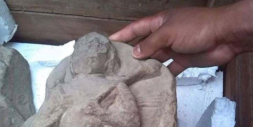 သယ်ဆောင်သွားသော  ရှေးဟောင်းယဉ်ကျေးမှုပစ္စည်းများကို တားဆီးပြီးနောက် တွေ့ရစဉ်။ ဓါတ်ပုံ -  ရခိုင်လူငယ် အဖွဲ့။