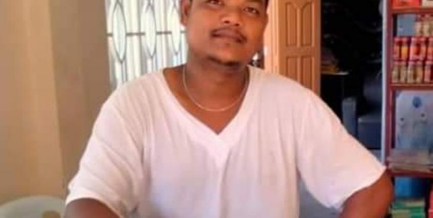 ဖမ်းဆီးခံရသူ မြောက်ဦးဒေသခံ ကိုကျော်ဇံဝေ(ခ)ကိုရင်ဆို့။