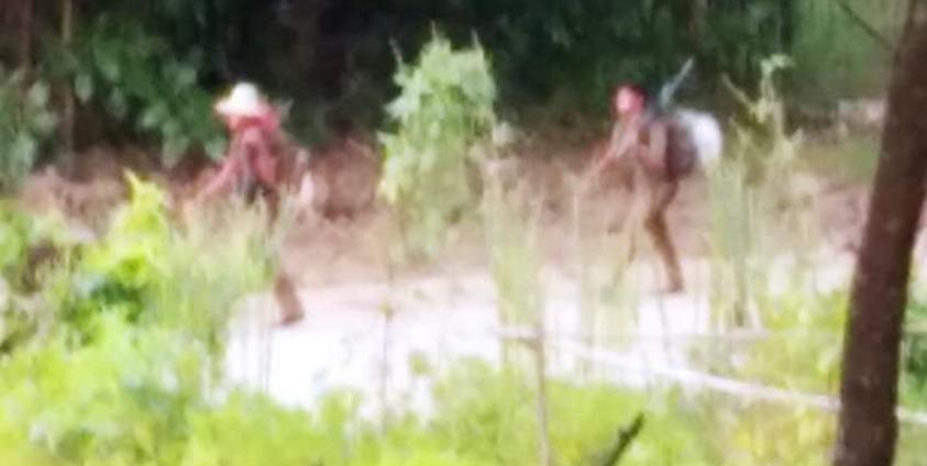 ရမ်းဗြဲမြို့အတွင်းလှည့်လည်နေသည် စစ်ကောင်စီတပ်သားများ