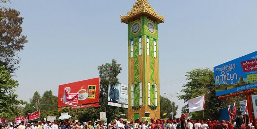 Ethnic Rakhine protesters take part in a demonstration against a government push to speed up the citizenship verification process for the stateless Rohingya minority in Sittwe township, Rakhine state, on March 19, 2017. Photo: Khine Htoo Mrat/AFP